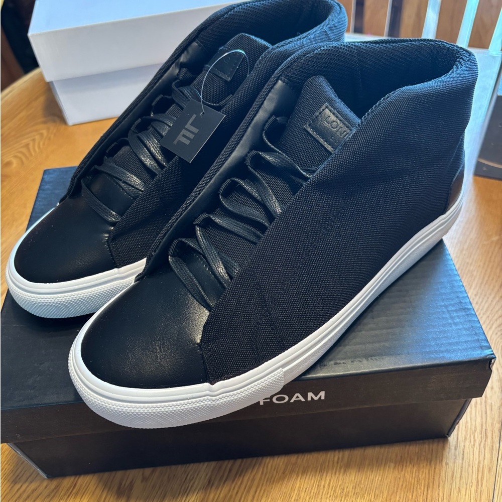 NIB London Fog Black High-Top Men’s size 10